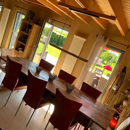 Beautiful Charming Wooden House Semesterbostad Lontzen