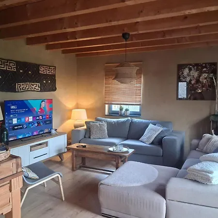 Beautiful Charming Wooden House Lontzen